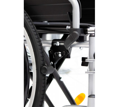 Кресло-коляска механическая MET Transit 350