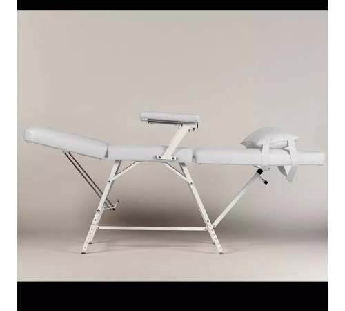 Кресло педикюрное с регулировкой подпятников и высоты